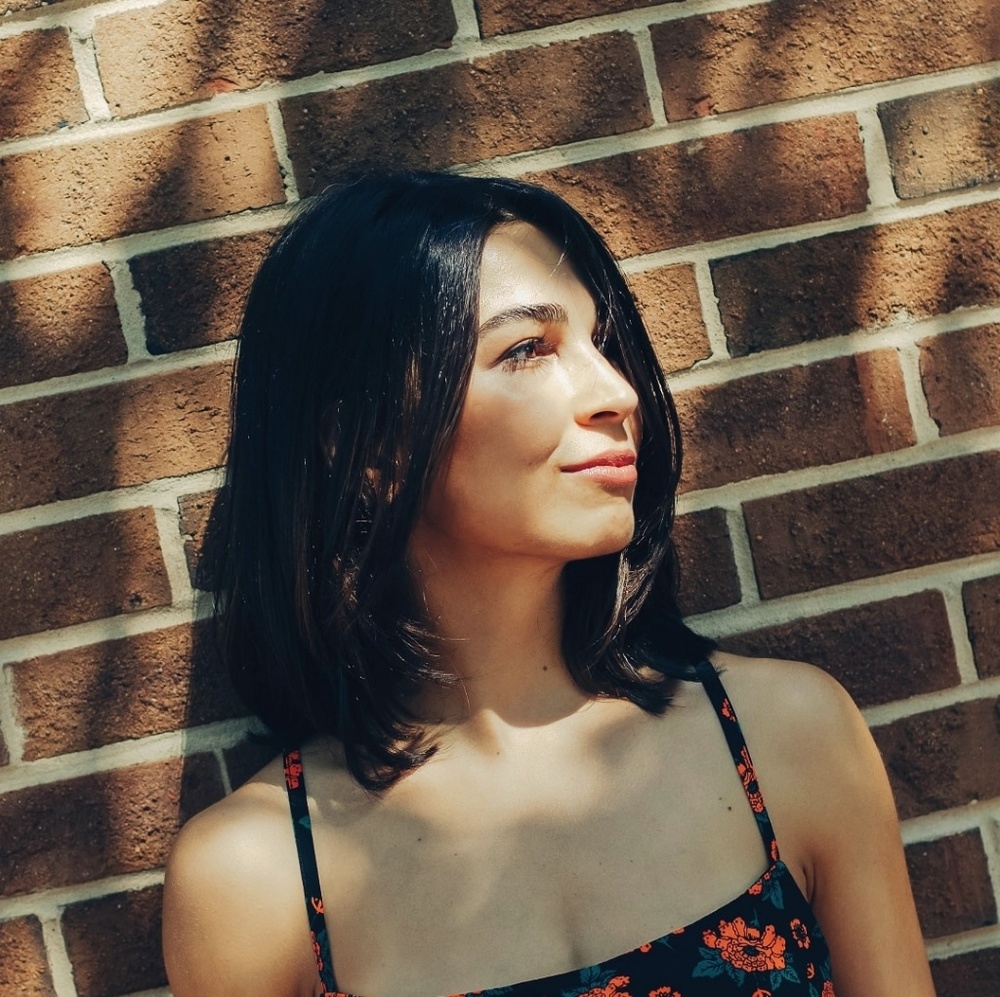 Meet your Posher, Yeliz